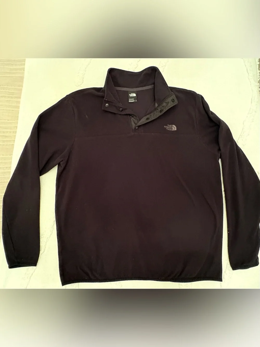 Men’s XL The North Face 1/4 zip pullover in black lightweight fleece